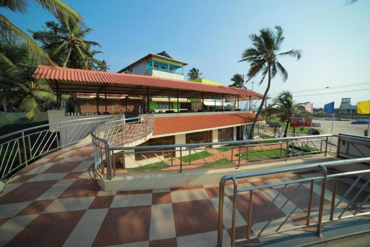 Seaface Beach Resort โกวาลัม ภายนอก รูปภาพ
