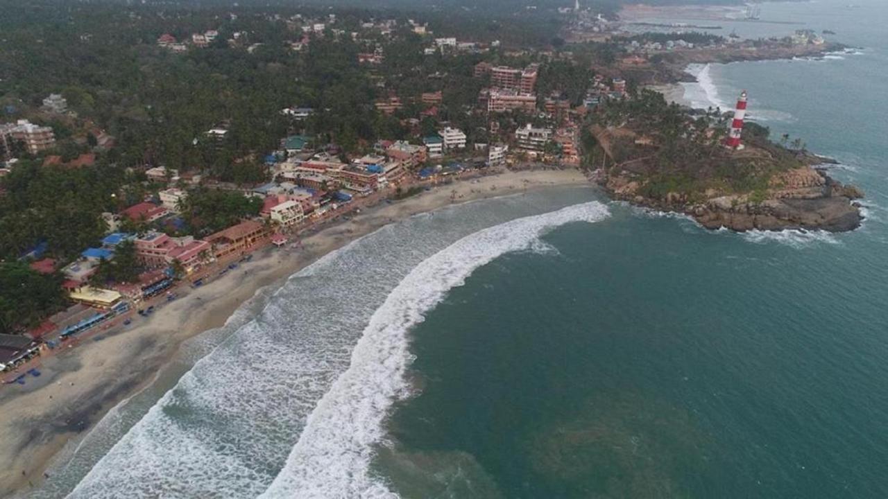 Seaface Beach Resort โกวาลัม ภายนอก รูปภาพ