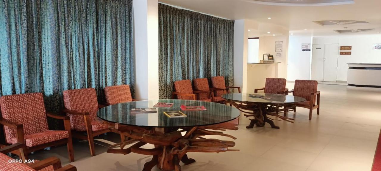 Seaface Beach Resort โกวาลัม ภายนอก รูปภาพ