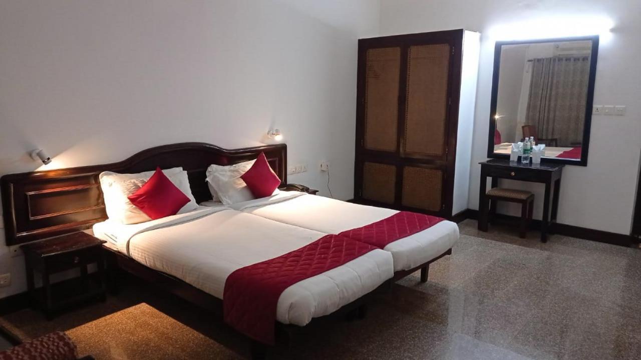 Seaface Beach Resort โกวาลัม ห้อง รูปภาพ
